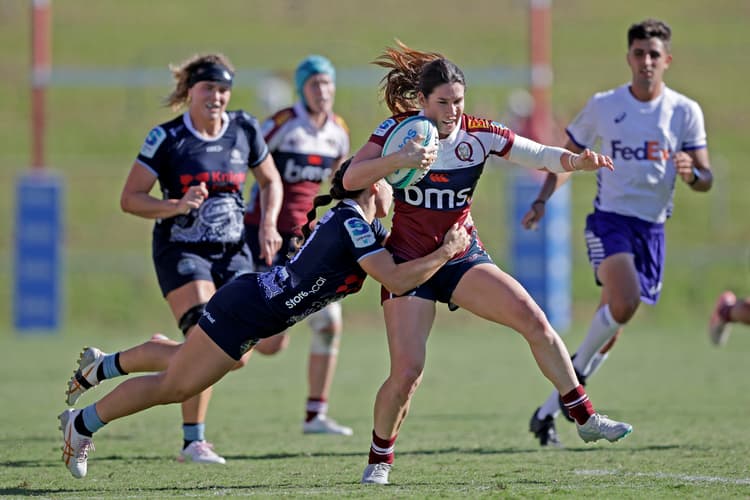 Charlotte Caslick makes a late charge against the NSW Waratahs at Ballymore Stadium