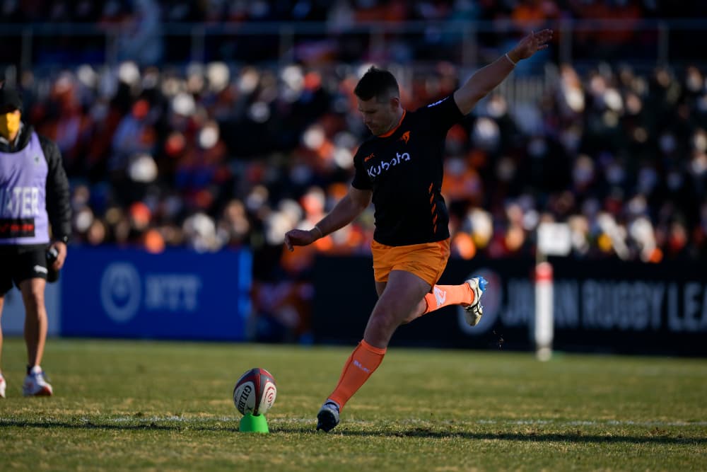 Bernard Foley will potentially get the chance to face his old club after the Waratahs announced a fixture with Kubota Spears. Photo: Getty Images