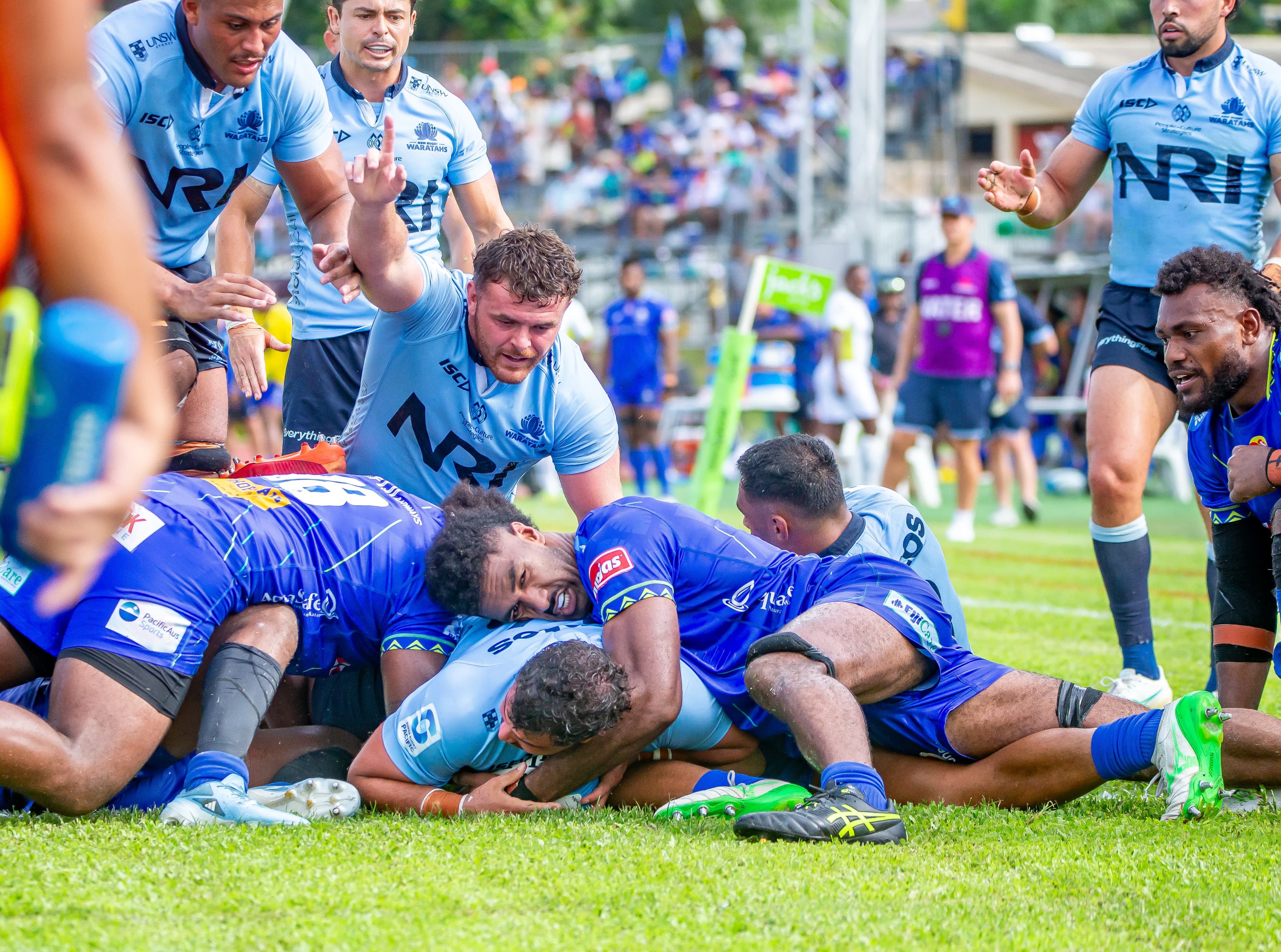 A try by Julian Heaven in 56th minute - converted by Tane Edmed - brought the score to 21-14 with the win still in reach  