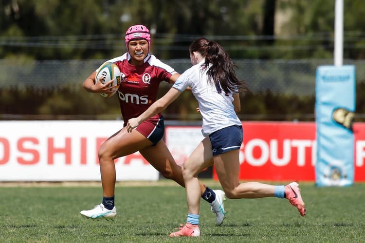 Queensland's Amahli Hala on the charge against NSW in the Next Gen 7s. Photo: Karen Watson